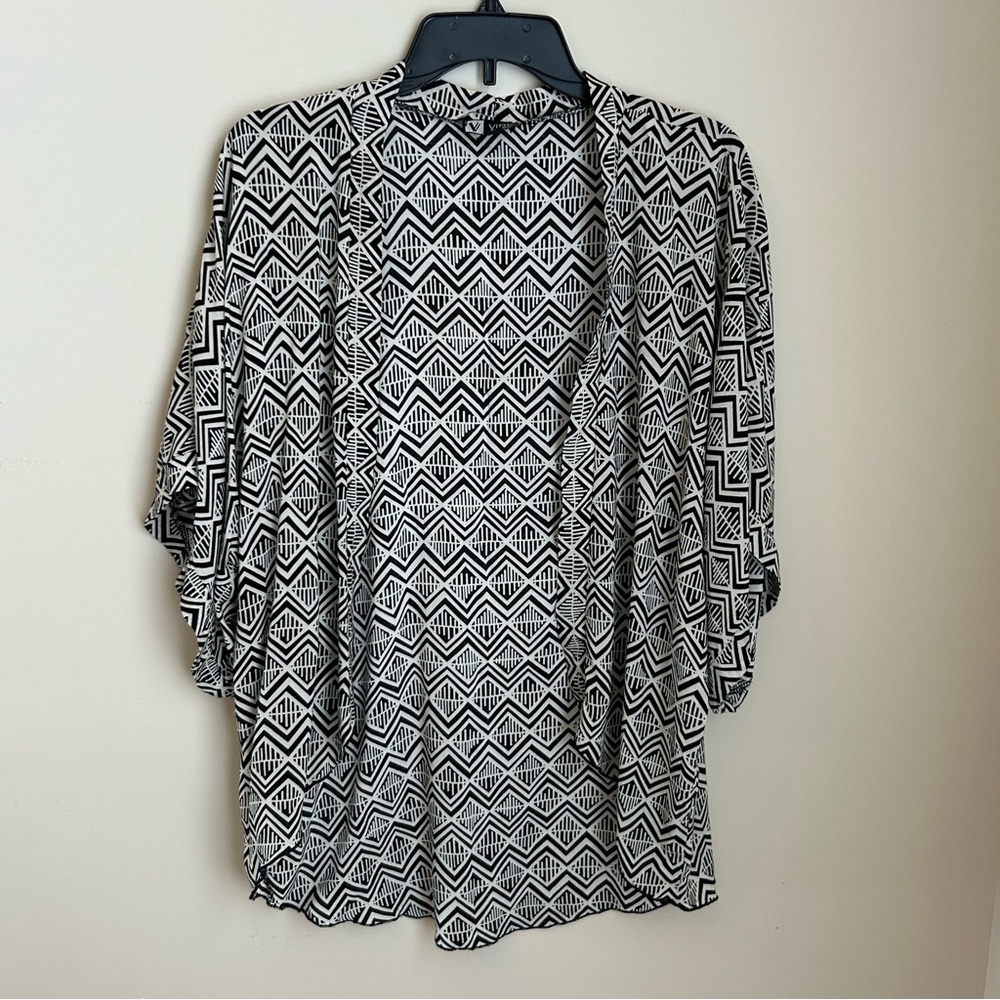 Vibe Black White Aztec Tribal Boho Flowing Kimono Swim Cover Up Jacket Robe SzS